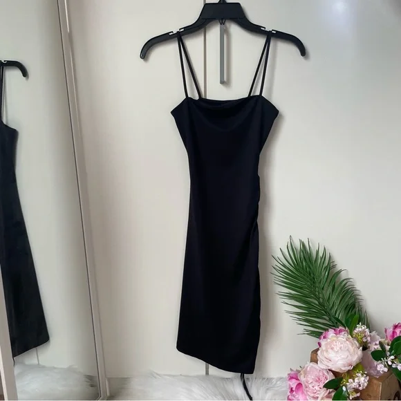 h&m black satin dress H&M Women's Lace-trimmed Satin Dress - Black